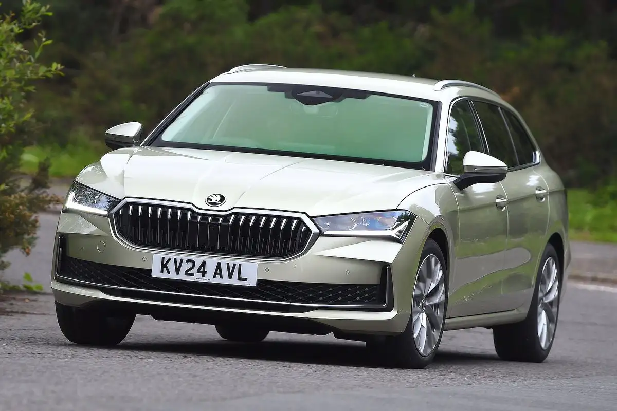 Discover the Skoda Superb Estate: Prices, Specs, and Features Discover the Skoda Superb Estate: Prices, Specs, and Features